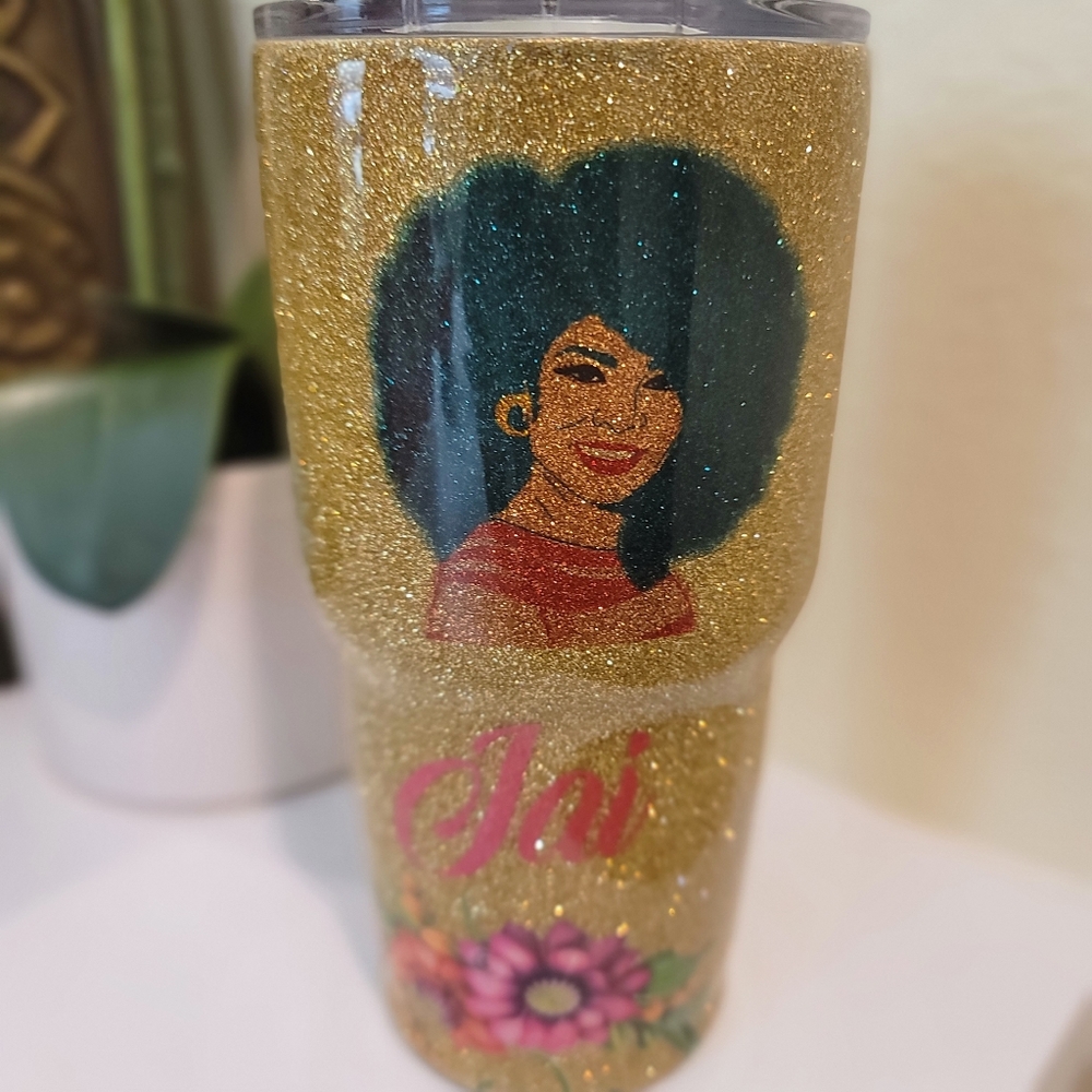 CUSTOMIZED GLITTER TUMBLER 32OZ  Includes lid.